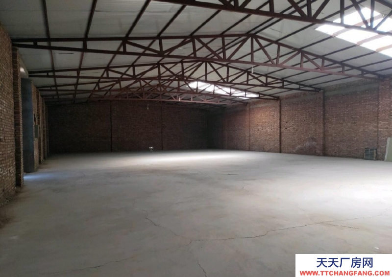 (出租) 呼和浩特回民區倉庫12米X34米 高4米 有辦公室兩間