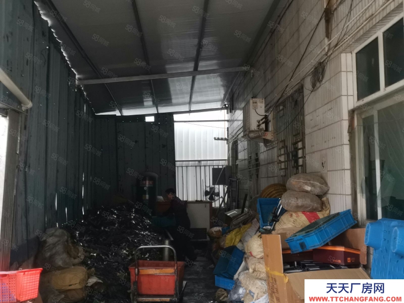 溫州瑞安(出租) 瑞安莘塍1550平方米廠房出租（內(nèi)有更多信息）