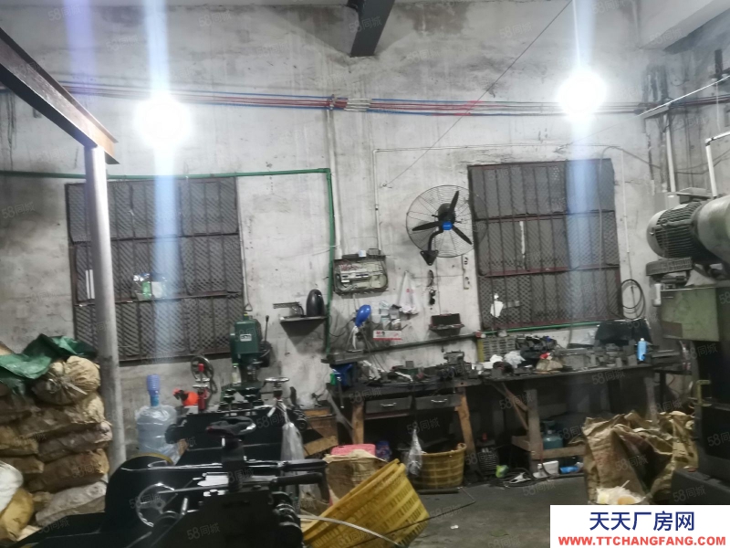 溫州瑞安(出租) 羅鳳2樓1000平獨(dú)立一個(gè)層面 租金180元層高4米馬上可用