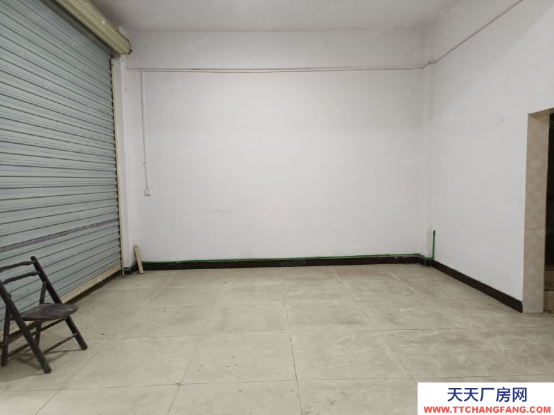 (出租) 桂林臨桂翠竹路漓江石油加油站正對(duì)面當(dāng)街商鋪，可做倉(cāng)庫(kù)，寫字樓，帶廚房