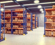 (出租) 閔行小倉庫出租 家具，設(shè)備，資料存放 多倉型 租期靈活