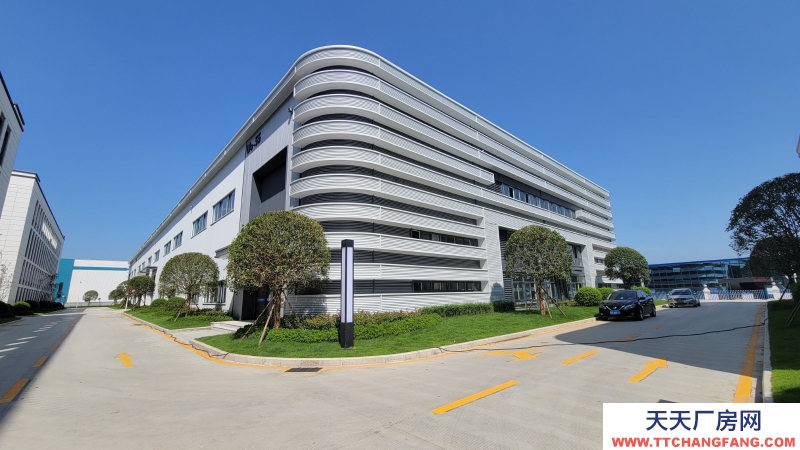 出租青白江全新高品質(zhì)單層鋼構(gòu)廠房 11米層高 現(xiàn)房隨時入駐