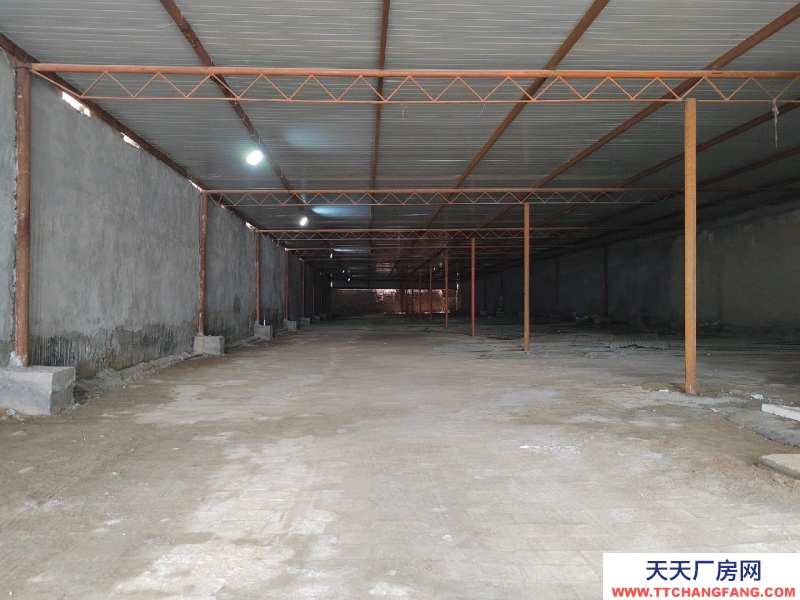 (出租)銀川興慶 800平米大型倉庫，倉庫里面配置三間房子，可辦公，