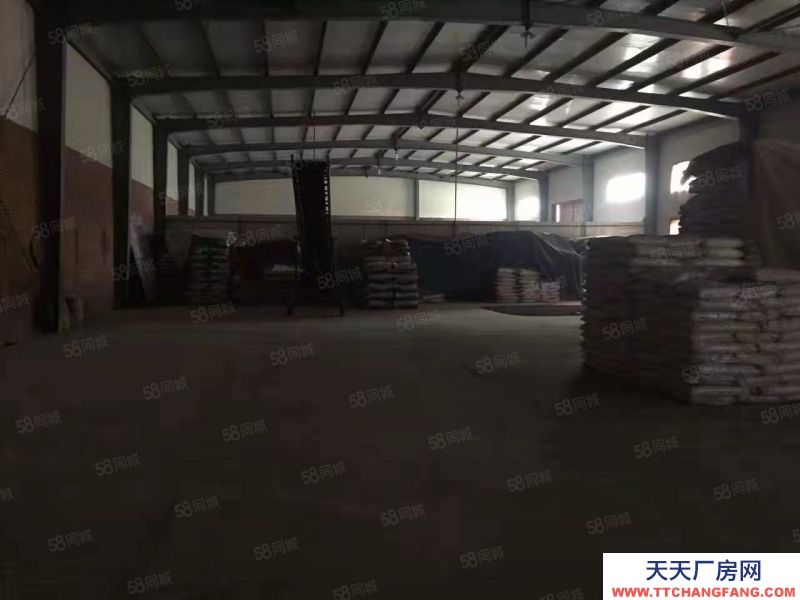 秦皇島 撫寧 京哈高速出口兩個800平倉庫出租