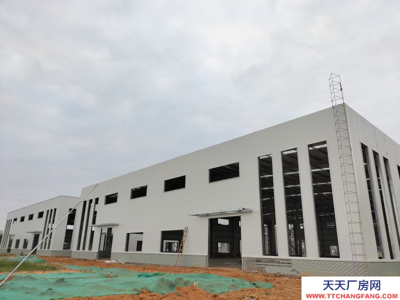 出售2000㎡全新現(xiàn)房 單層鋼構(gòu)廠房 有產(chǎn)權(quán) 可辦證 行業(yè)寬松