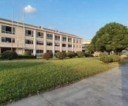 (出租) 松江九亭小獨院廠房 單層9米 帶卸貨雨棚 現成搭好幾百平閣樓使用