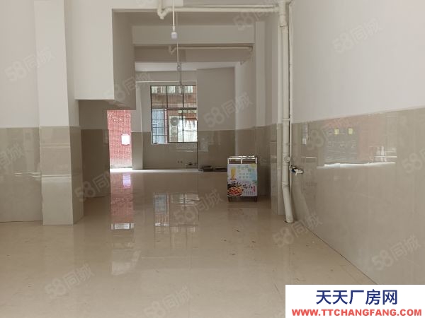 邵陽市邵東縣博雅藍天旁兩間倉庫出租 位置優