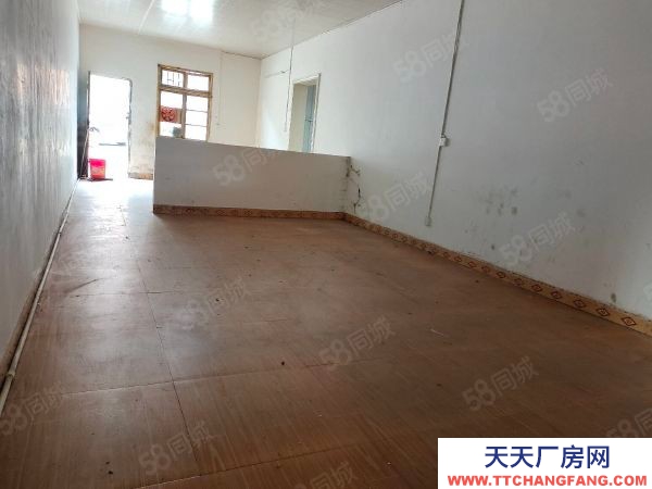 邵陽市邵東縣 可進17.5米大掛車，門口有大空坪，320國道上大型倉庫出租