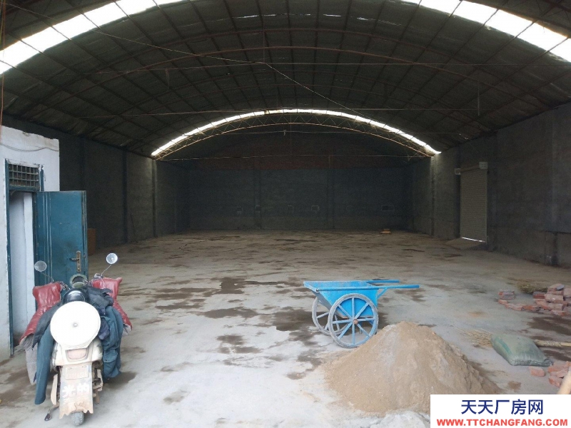 邯鄲 邯山 南堡庫房，距離浙江商貿城，華耀城，科貿城500米。租金面談。