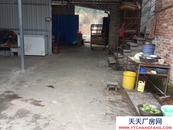 邵陽市北塔縣 前坪后院帶鋼結構廠房有三相電水井