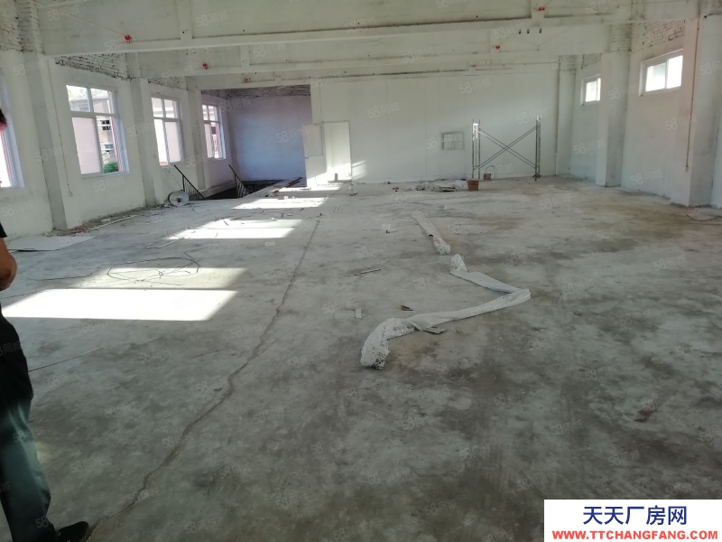 邯鄲 叢臺 黃粱夢附近2萬平可做物流可以走大車，可做倉庫，可分租價格可談