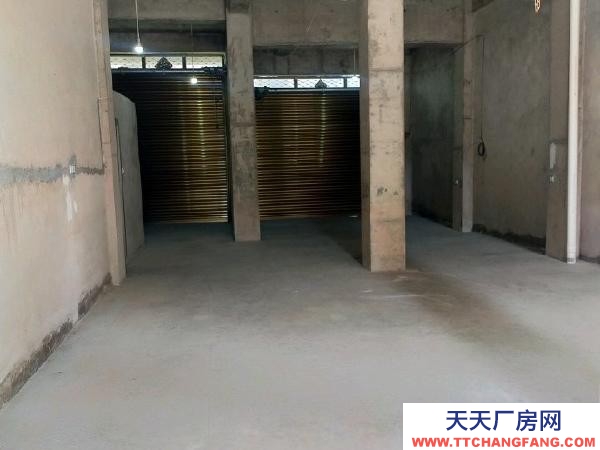 邵陽市北塔縣  乾道大院隔壁，交通方便可做門面，開店，倉庫都可以