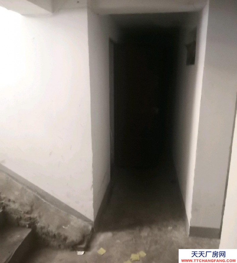 邯鄲 叢臺 房源緊挨樓道，方便可以存車子，可以改電充電動車