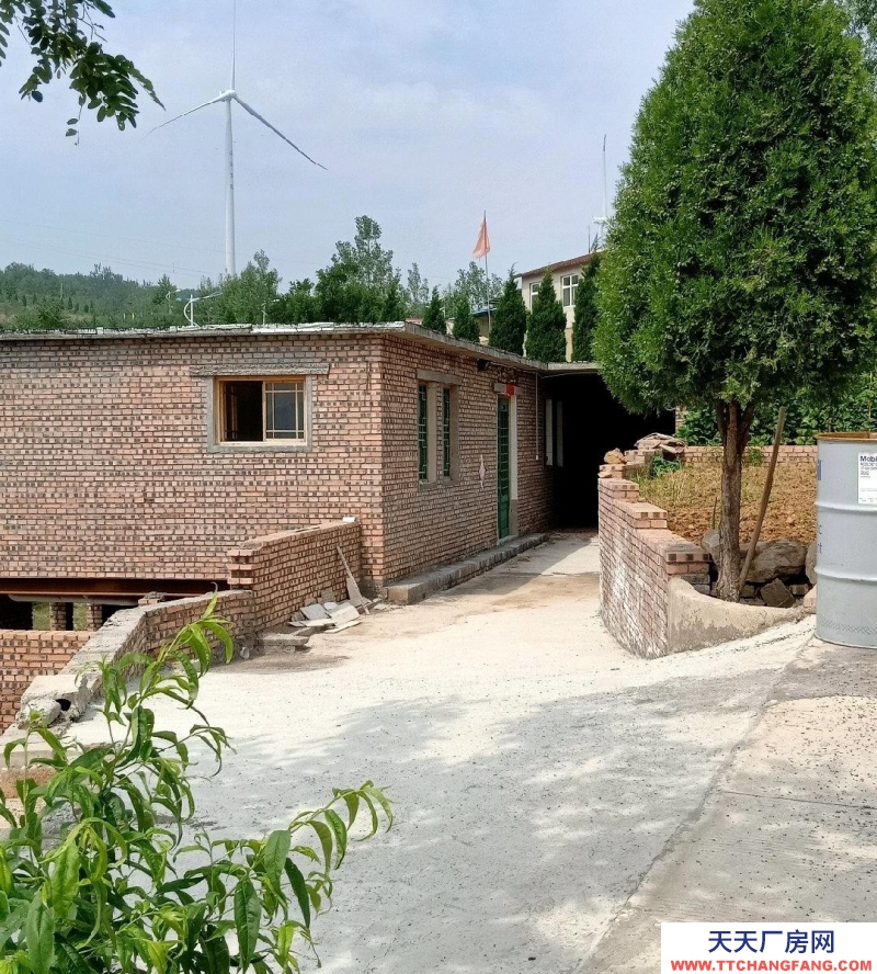 (出租) 成熟山莊，大箕鎮，辦公，有果樹、綠化、房屋、廠房、魚池等等