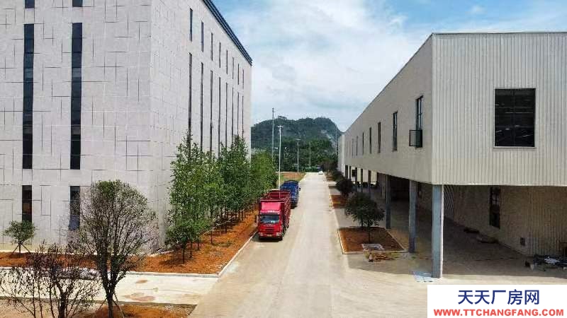 (出租) 柳州鹿寨縣鋼結(jié)構(gòu)標(biāo)準(zhǔn)廠房，二棟二層，行吊，水電齊全