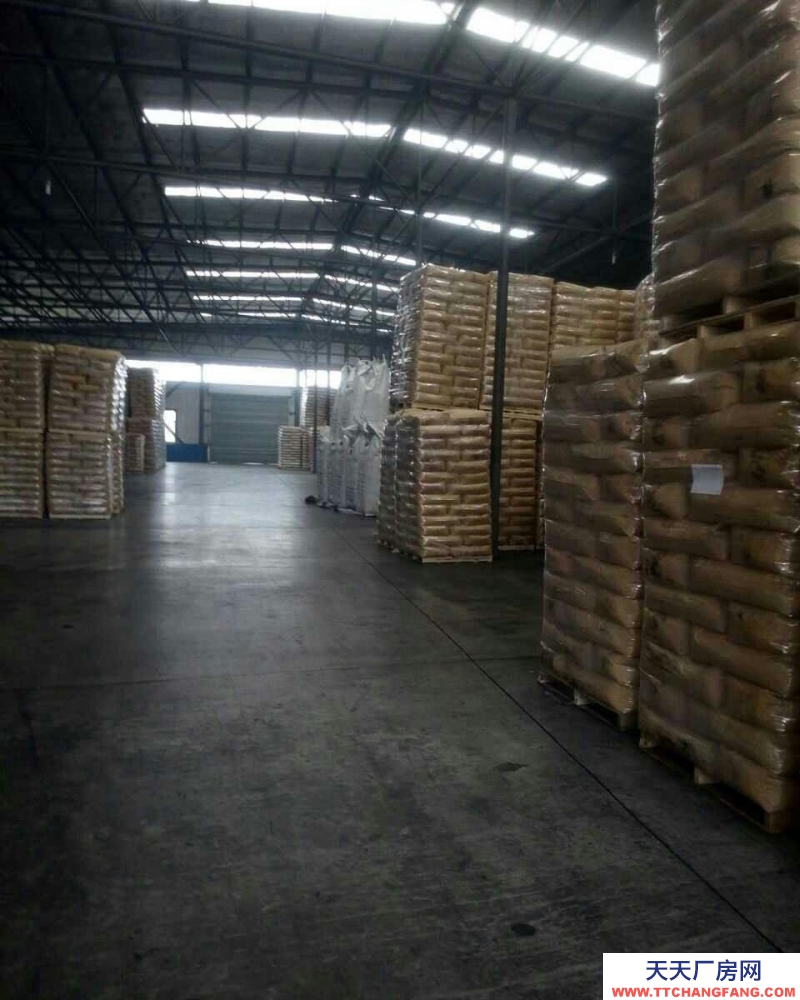 邯鄲 復興   8個倉庫1300平方米方，可以分租，可整租。