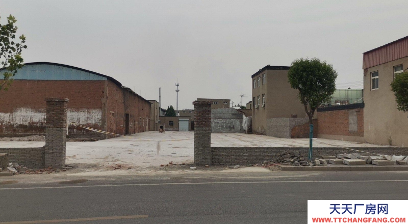 邯鄲 復興  倉庫600平方，外置硬化地1400平，獨門獨院。