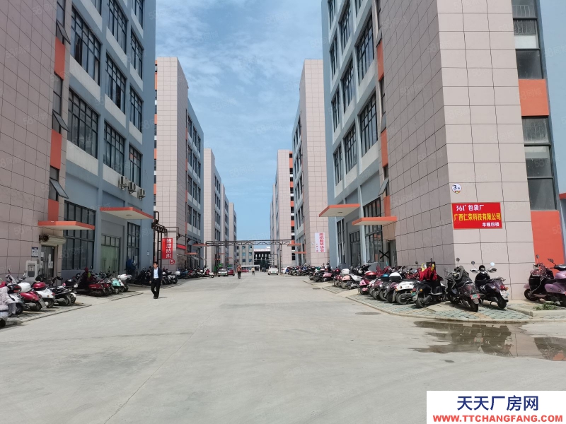 (出售)柳州柳北區 白露標準廠房出售，1167平方，精裝修