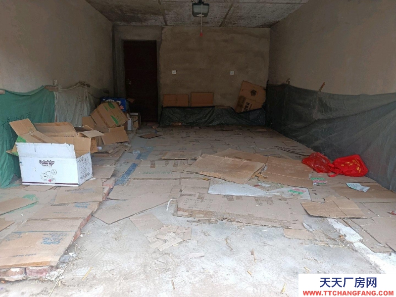 邯鄲 大名縣 新市場附近，車庫可以做庫房