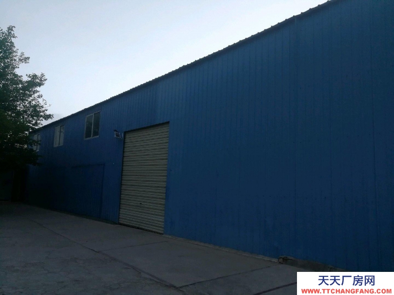 (出租) 張掖甘州倉庫位于嘉禾農(nóng)貿(mào)市場東側(cè)交通便利，道路通暢。