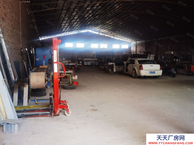 (出租) 玉林玉州區(qū)二環(huán)南路陸川路口1800平方