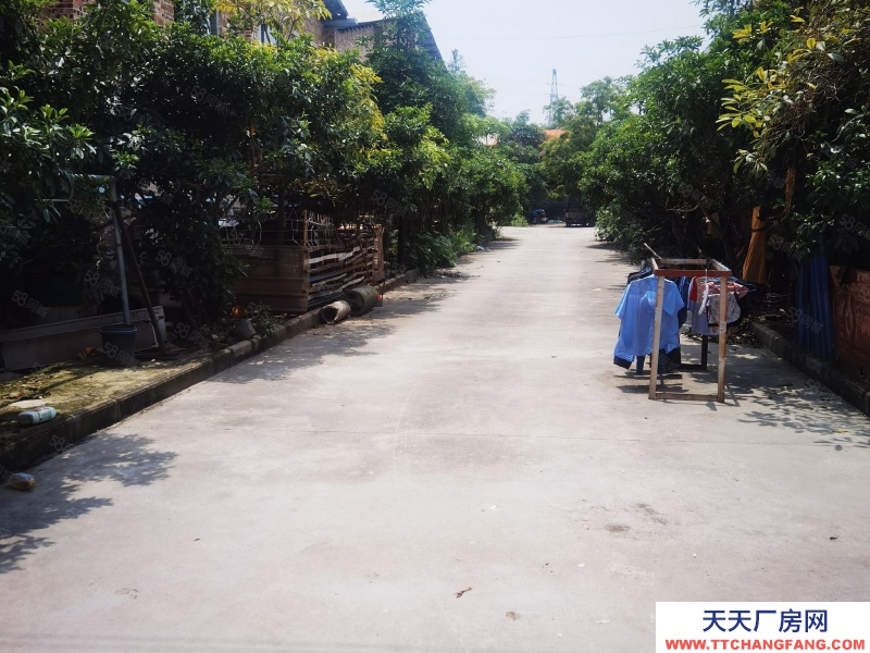 (出租) 玉林玉州區(qū)二環(huán)南路陸川路口1800平方