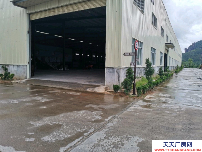 (出租) 玉林北流廠房出租，可分租，出入方便