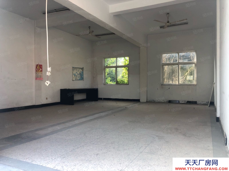 嘉興嘉善(出租) 嘉善羅星155平米倉(cāng)庫(kù)出租！一樓可進(jìn)大貨車(chē)！租金25元