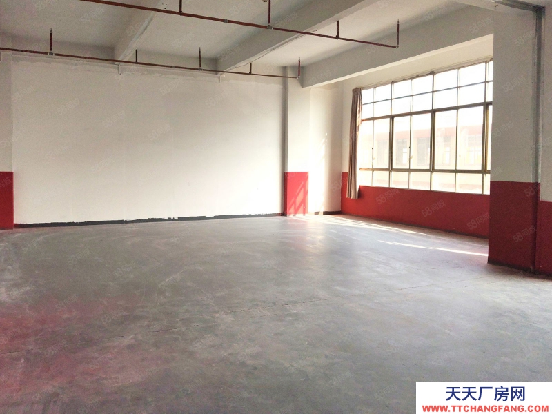 (出租) 廣東佛山南海里水高臺倉儲出租，1萬平分割80平起租，帶貨梯樓層倉