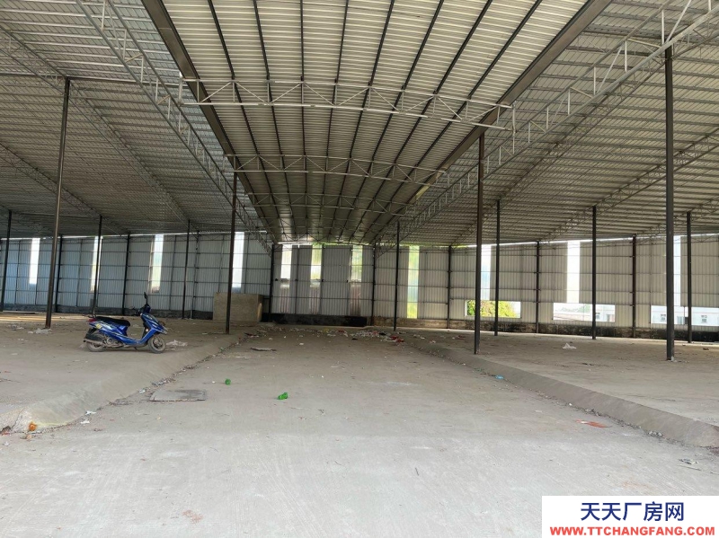 (出租)玉林 陸川工業園區紅綠燈路口，6000平方，可裝吊，