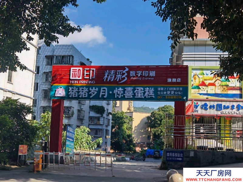 (出租)梧州長洲 市中心的倉庫,中晟廣場(chǎng)負(fù)一層車庫，可整租或分租。