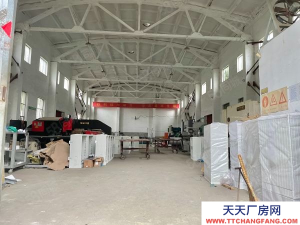 日照東港市區(qū)內(nèi)莒州路廠房，可生產(chǎn)或倉儲，非中介價格優(yōu)惠（機(jī)加工車間）