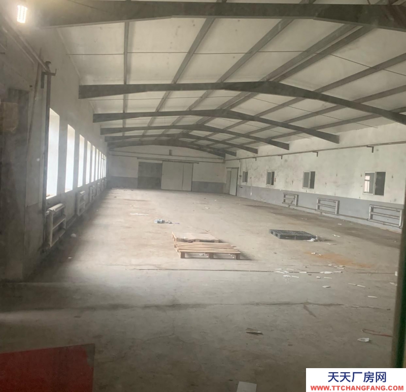 (出租)營口蓋州 高舉架，不可做廠房，內部平整，保溫好！