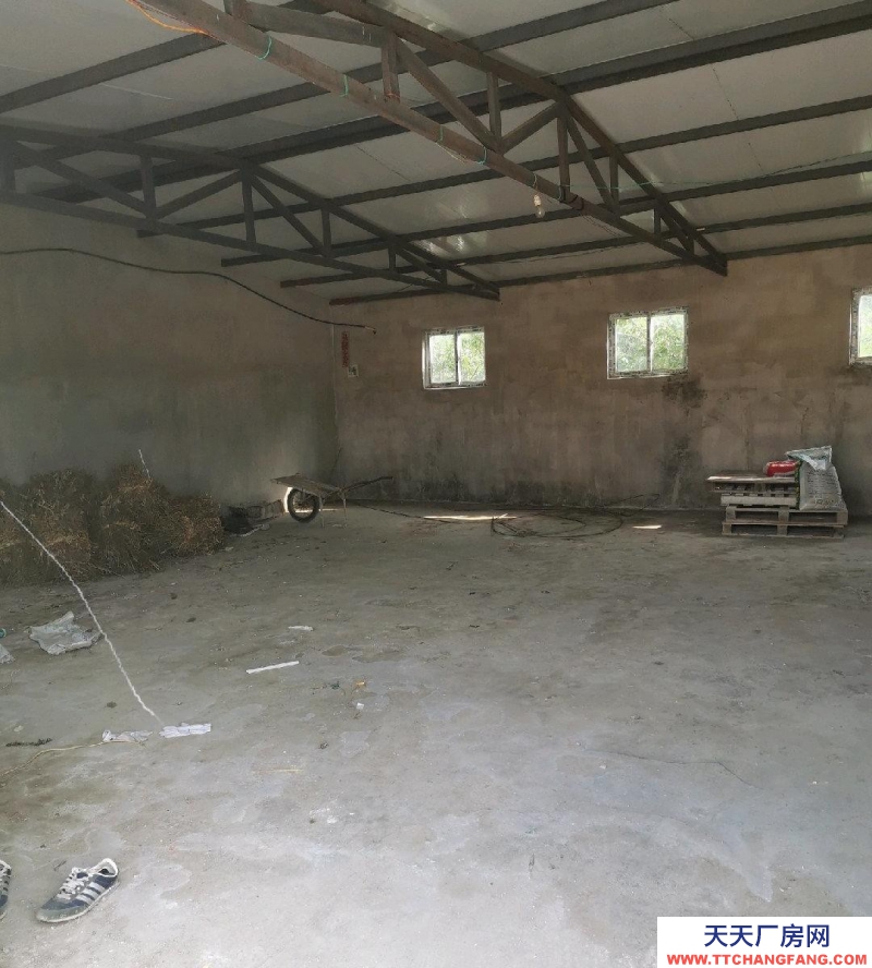 (出租) 盤錦大洼區(qū)獨(dú)門獨(dú)院庫(kù)房對(duì)外出租。