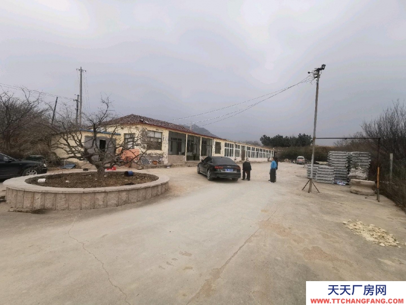 日照五蓮位于街頭鎮(zhèn)石材工業(yè)園，可開飯店，可做倉庫