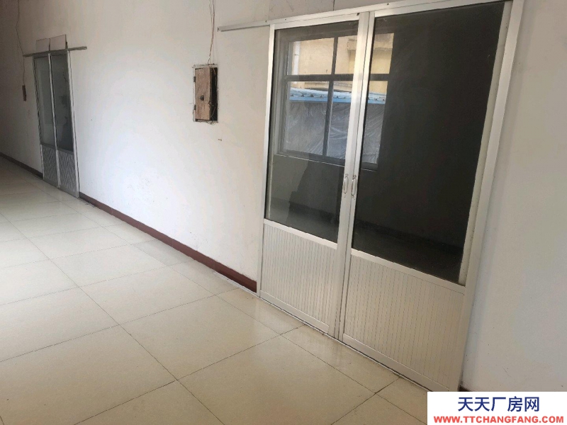 日照莒縣位于青年北路282號莒縣花蓮食品有限公司院內(nèi)