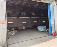 (出租) 有單層廠房，車位充足。層高五米，水電齊全。