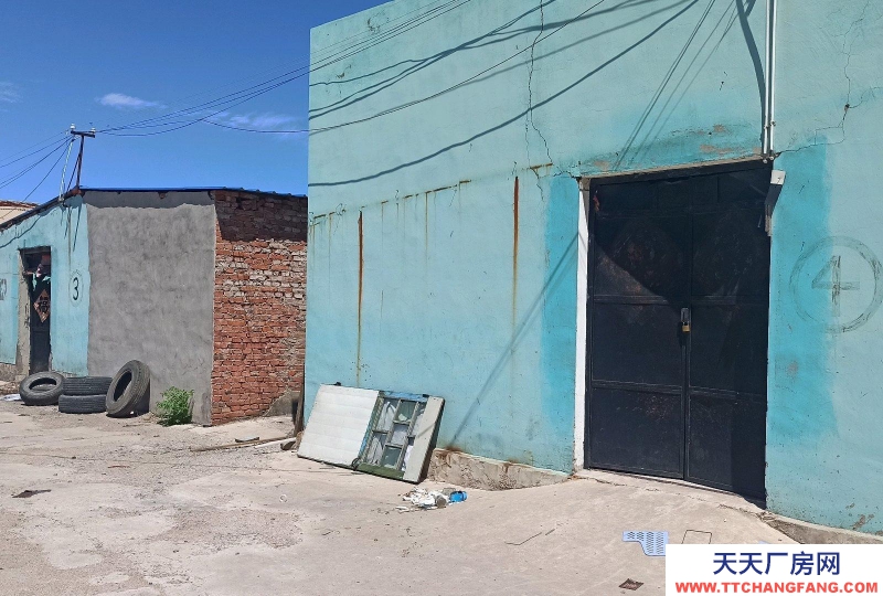 (出租)朝陽龍城 多個(gè)200左右廠房出租，隨時(shí)看房，中介勿擾。