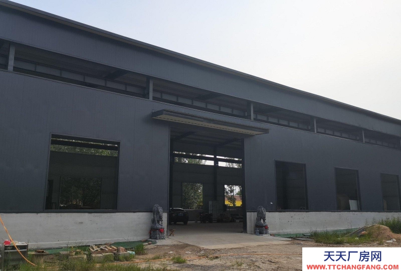 東營(yíng)廣饒鋼結(jié)構(gòu)廠房 內(nèi)帶五噸行車