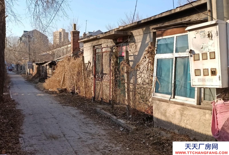 (出租) 遼陽白塔北哨市場南平房有上下水，有電源，有小地窖