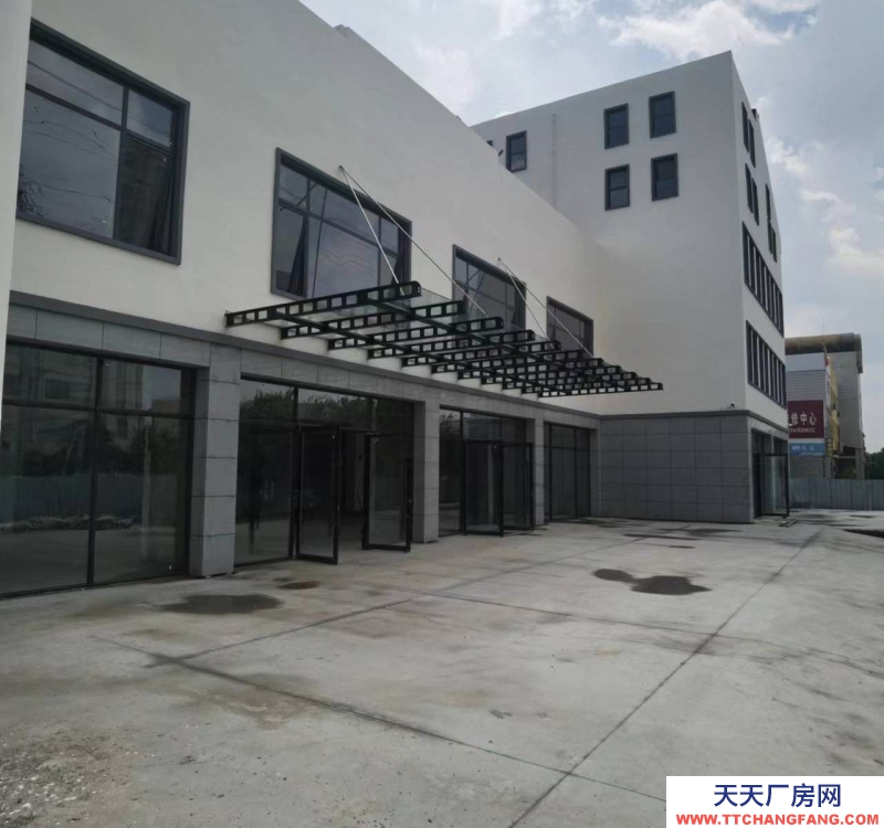 (出租) 遼陽宏偉區(qū)宏偉路忠旺科創(chuàng)中心對面，4000平招租，價格面議！