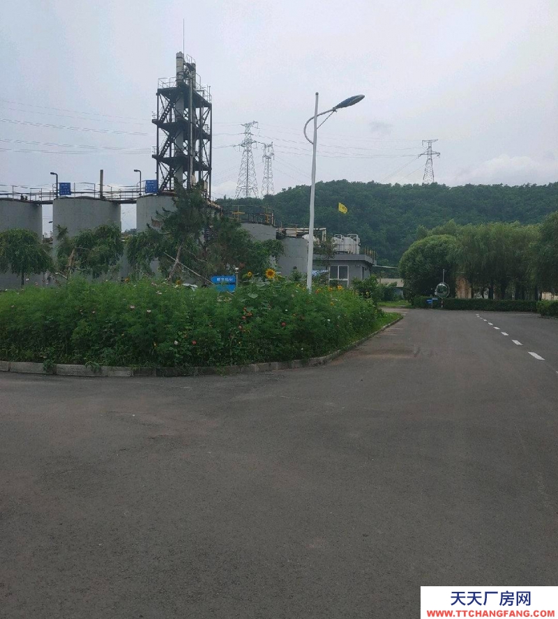 (出租)本溪溪湖區鄭家9車站附近大型倉庫！可以進叉車的！1000平左右！