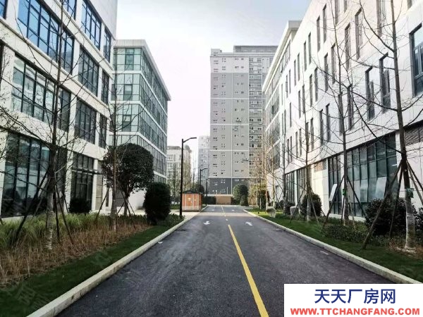 青白江城區1公里，二繞內，高速口，50年產權廠房，現房呈現，首付僅25%，出售！