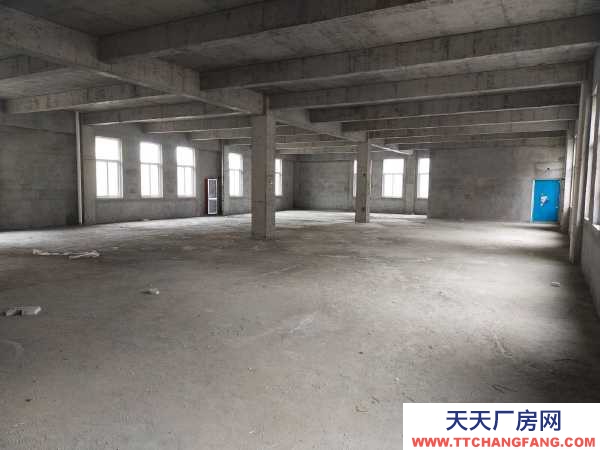 嘉興平湖(出租) 平湖服裝城附近1000平廠房出租，三噸大貨梯