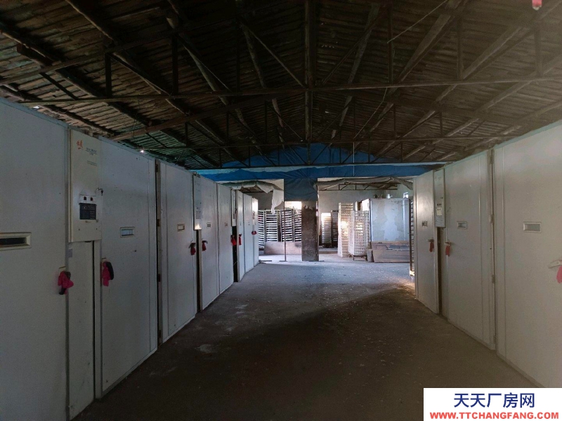 (出租)鞍山立山區(qū) 場地近3000平，廠房近800平。