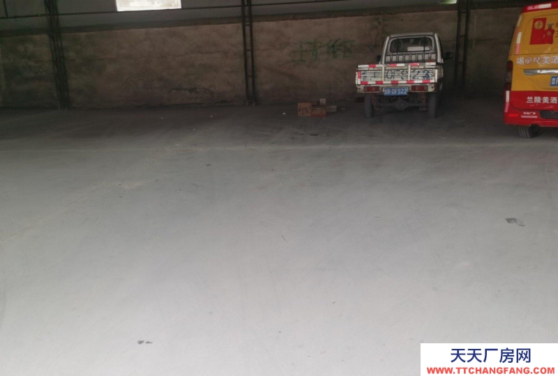 菏澤單縣倉庫出租！干凈衛(wèi)生！剛做的地面！適合做飲料酒水當(dāng)倉庫