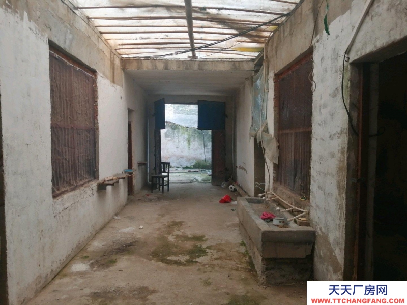 菏澤單縣獨(dú)門獨(dú)院住宅，也可以當(dāng)倉庫