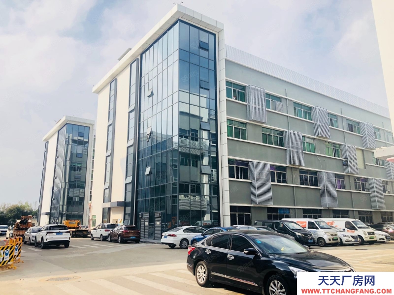 (出租) 深圳龍崗南聯(lián)方興科技園3樓1000平紅本廠房低價出租 可分租