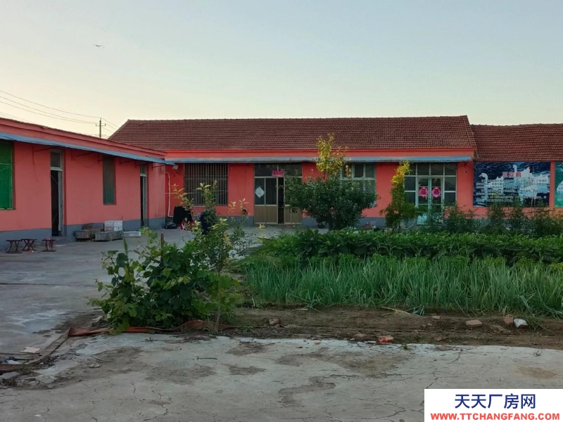 菏澤位于巨野縣田莊鎮，交通便利