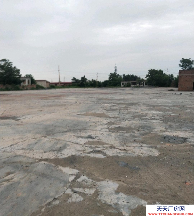 邯鄲 武安市 (出租) 可放料，可辦廠，放大行車輛